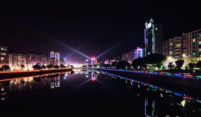 始兴vs南雄夜景直播视频，谁才是粤北夜色天花板？